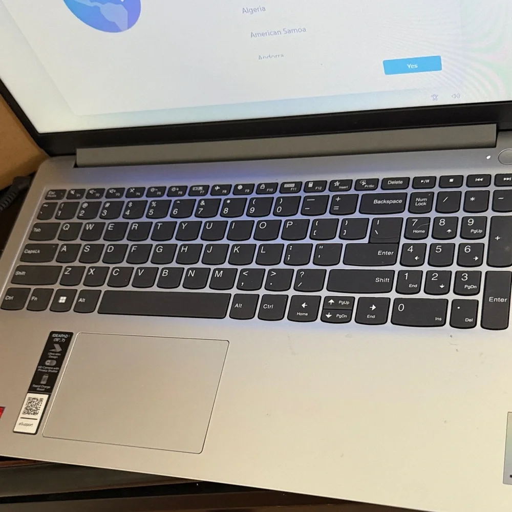 Lenovo Ideapad 1 Silver Laptop with Box